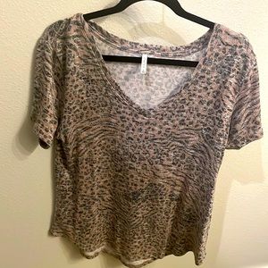 Women’s large Cheetah blouse